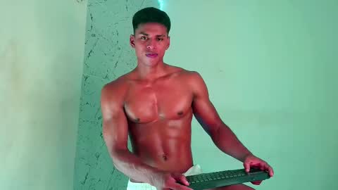 Snapshot of ken__owensx chatting on October 1, 2025, 5:24 am ken__owensx online show from October 1, 2025, 5:24 am