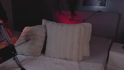   online show from February 26, 2026, 11:31 am