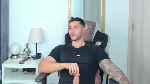 Snapshot of ken_mailik chatting on March 3, 2026, 6:25 pm ken_mailik online show from March 3, 2026, 6:25 pm