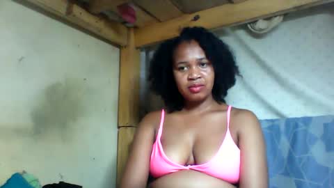 Kenalie online show from May 30, 2026, 9:01 pm