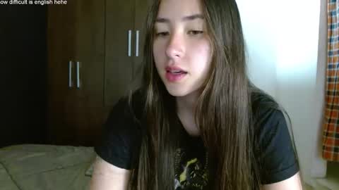 Snapshot of kendal_di chatting on March 10, 2025, 12:29 am kendal_di online show from March 10, 2025, 12:29 am