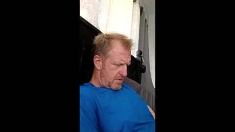 Snapshot of kendall21978 chatting on May 12, 2026, 5:10 pm kendall21978 online show from May 12, 2026, 5:10 pm