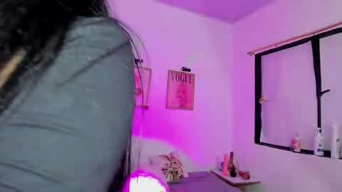 Snapshot of kendall_houle_ chatting on July 5, 2026, 2:29 am KendallHoule online show from July 5, 2026, 2:29 am