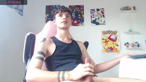 Snapshot of kendall_ros chatting on January 27, 2025, 6:41 pm kendall ross online show from January 27, 2025, 6:41 pm