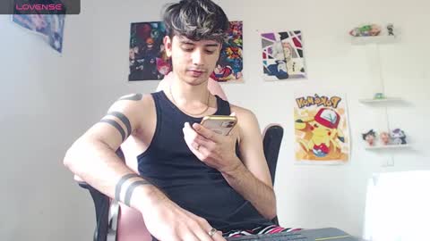 Snapshot of kendall_ros chatting on February 2, 2025, 6:31 pm kendall ross online show from February 2, 2025, 6:31 pm