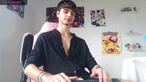 Snapshot of kendall_ros chatting on February 13, 2025, 4:17 pm kendall ross online show from February 13, 2025, 4:17 pm