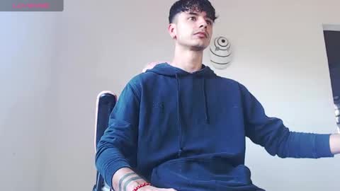 Snapshot of kendall_ros chatting on September 23, 2025, 2:31 pm kendall ross online show from September 23, 2025, 2:31 pm