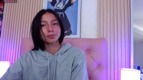 Snapshot of kendall_saenz chatting on December 27, 2024, 8:39 pm kendall_saenz online show from December 27, 2024, 8:39 pm