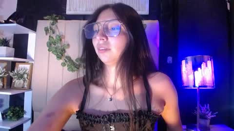 Snapshot of kendall_saenz chatting on October 6, 2025, 7:33 pm kendall_saenz online show from October 6, 2025, 7:33 pm