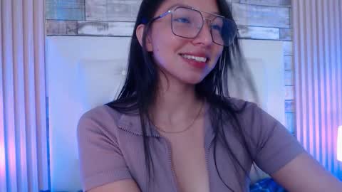 Snapshot of kendall_saenz chatting on October 10, 2025, 7:35 pm kendall_saenz online show from October 10, 2025, 7:35 pm