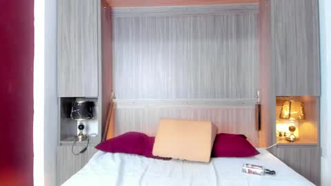 Kendal online show from January 14, 2025, 2:53 pm