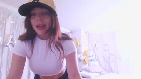 kendall online show from November 19, 2025, 4:40 pm