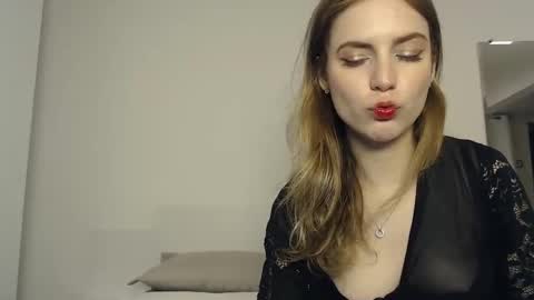 cloe online show from January 12, 2025, 4:52 am