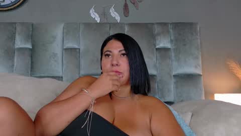 Snapshot of kendalmilleer chatting on February 19, 2025, 8:55 am online show from February 19, 2025, 8:55 am