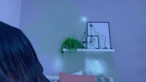 Snapshot of kendalmilleer chatting on September 18, 2025, 10:06 am online show from September 18, 2025, 10:06 am