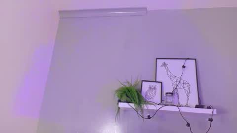 Snapshot of kendalmilleer chatting on September 24, 2025, 10:07 am online show from September 24, 2025, 10:07 am