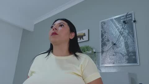 Snapshot of kendalmilleer chatting on November 10, 2025, 11:31 am online show from November 10, 2025, 11:31 am