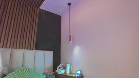 Snapshot of kendalmilleer chatting on November 23, 2025, 11:32 am online show from November 23, 2025, 11:32 am