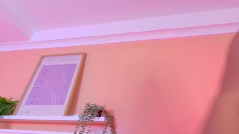 Snapshot of kendalmilleer chatting on November 27, 2025, 10:17 am online show from November 27, 2025, 10:17 am