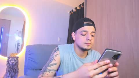 kendel_dimitri online show from January 6, 2025, 6:14 am