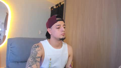 kendel_dimitri online show from February 4, 2025, 5:10 am