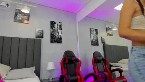 Kendra London online show from March 8, 2026, 1:48 pm