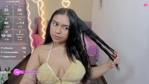 Snapshot of kendra_tay chatting on February 10, 2025, 9:14 am kendra online show from February 10, 2025, 9:14 am