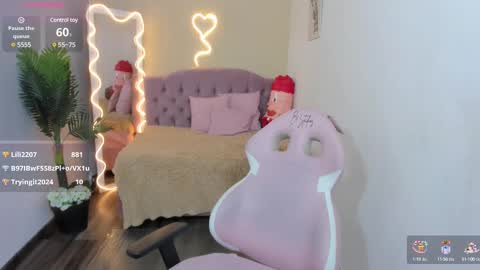 Snapshot of kendra_tay chatting on March 5, 2025, 6:12 am kendra online show from March 5, 2025, 6:12 am