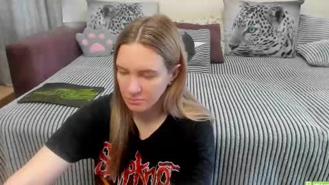 Kendra online show from May 8, 2026, 12:05 am
