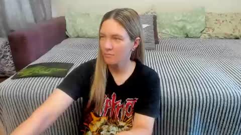 Kendra online show from July 5, 2026, 11:45 pm