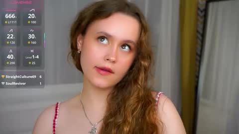 Kira online show from October 30, 2025, 6:52 pm