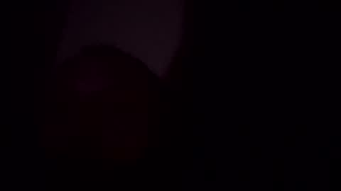 Snapshot of kendralamar77 chatting on October 3, 2025, 9:28 am T online show from October 3, 2025, 9:28 am