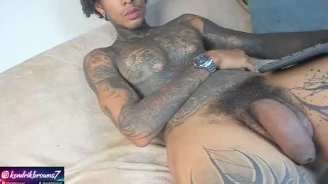 Snapshot of kendrik_brown chatting on January 8, 2026, 2:41 pm kendrick brown online show from January 8, 2026, 2:41 pm