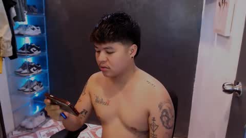 Snapshot of kenhotline911 chatting on January 31, 2025, 11:13 pm ken online show from January 31, 2025, 11:13 pm