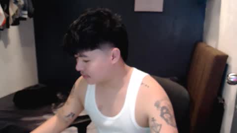 Snapshot of kenhotline911 chatting on December 1, 2025, 7:35 am ken online show from December 1, 2025, 7:35 am