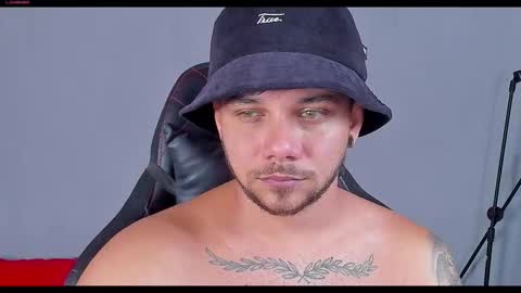 Snapshot of keninhotimagnation chatting on February 2, 2026, 6:17 pm kenin online show from February 2, 2026, 6:17 pm