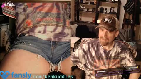 Snapshot of kenkuddles chatting on March 3, 2025, 9:00 am Ken Kuddles online show from March 3, 2025, 9:00 am