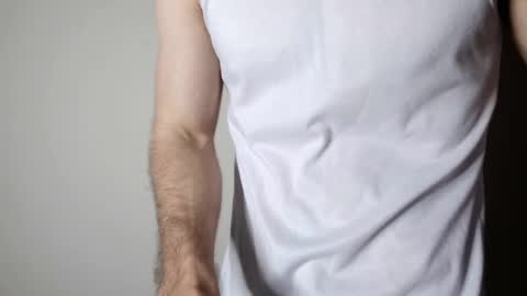 Snapshot of kennerfox77 chatting on February 26, 2025, 2:04 am Kennfox777 online show from February 26, 2025, 2:04 am