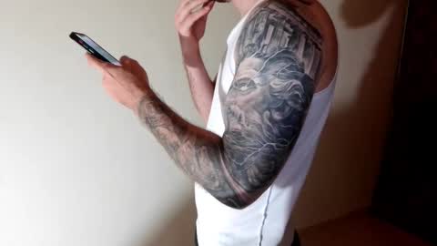 Snapshot of kennerfox77 chatting on December 17, 2025, 7:03 am Kennfox777 online show from December 17, 2025, 7:03 am