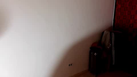 Snapshot of kennerfox77 chatting on January 16, 2026, 4:05 am Kennfox777 online show from January 16, 2026, 4:05 am