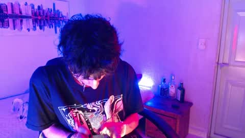 kenny online show from February 3, 2025, 9:39 pm