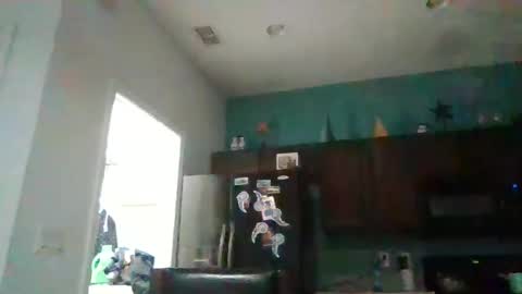 kensvix online show from November 17, 2025, 1:44 am