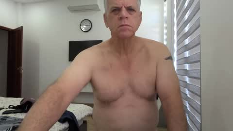 Snapshot of kent_ham chatting on February 1, 2026, 1:15 am kent_ham online show from February 1, 2026, 1:15 am