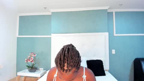 Snapshot of kentha_mitchells chatting on September 23, 2025, 10:51 am kentha_mitchells online show from September 23, 2025, 10:51 am