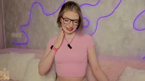 Lisa online show from May 18, 2026, 7:09 pm