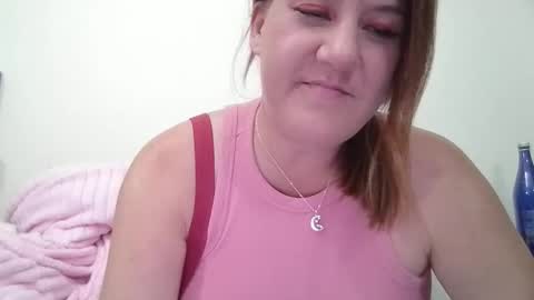 Snapshot of kenzbenz chatting on November 26, 2025, 6:42 pm KenzBenz online show from November 26, 2025, 6:42 pm