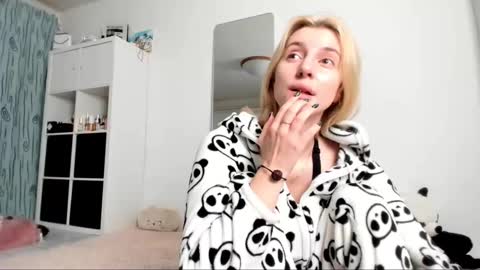 Kenzie online show from January 18, 2025, 5:10 am