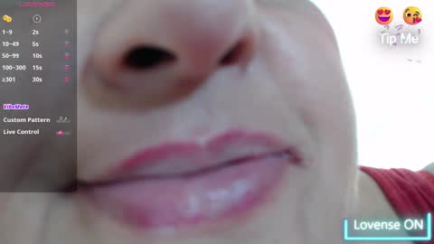 Snapshot of kerly_doll chatting on February 25, 2025, 6:09 pm K E R L Y online show from February 25, 2025, 6:09 pm