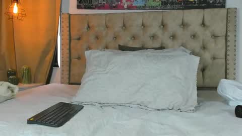 Kery Hillson online show from February 12, 2025, 12:12 pm