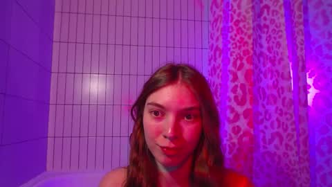 Snapshot of kesha_muah chatting on January 17, 2026, 5:49 pm kesha online show from January 17, 2026, 5:49 pm